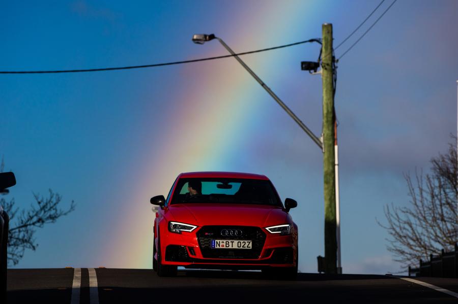  Audi RS3 Sedan (8V) 2017 года  (AU) (фото 7 из 37)